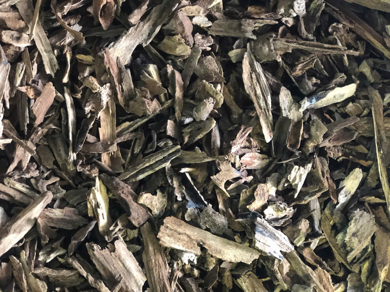 Xưởng chế tác trầm hương 2
